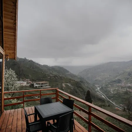 Cemilyano Restaurant شاليه *